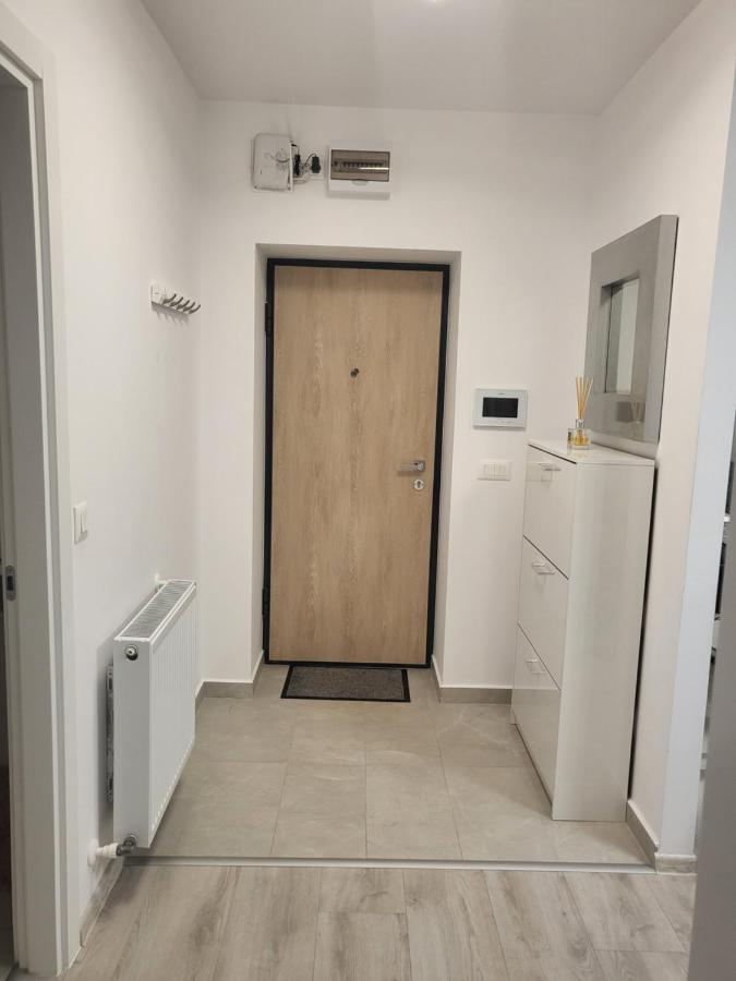 Hils Pallady Apartament Lyly Boekarest Buitenkant foto